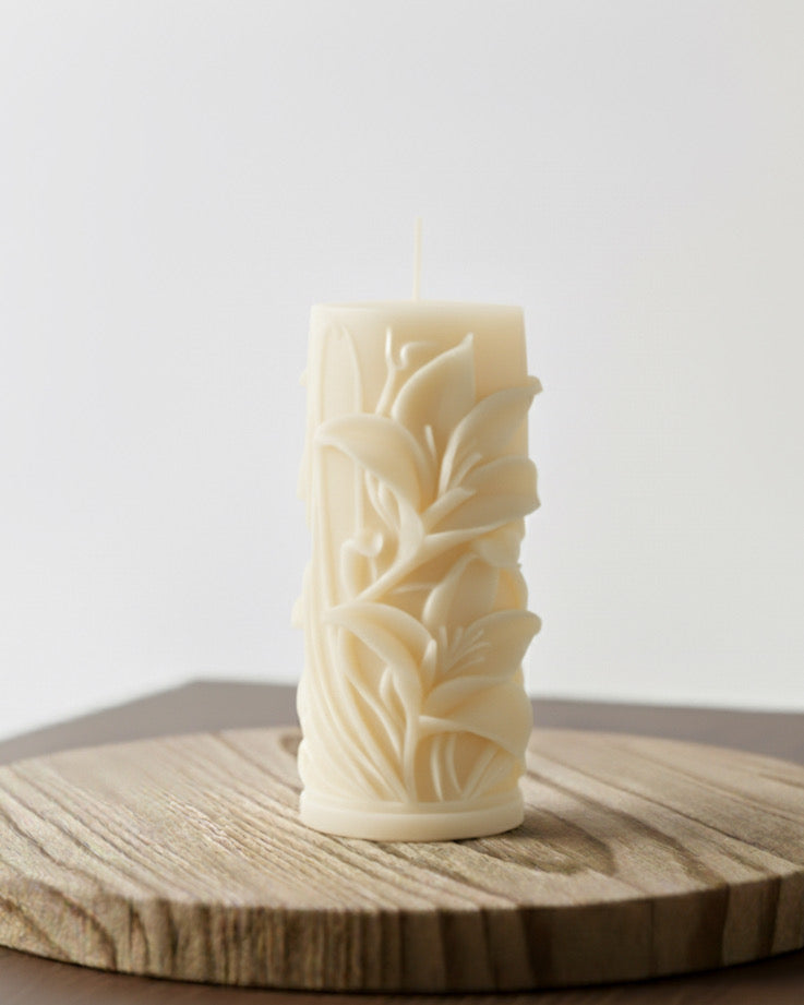 Scented Lily candle