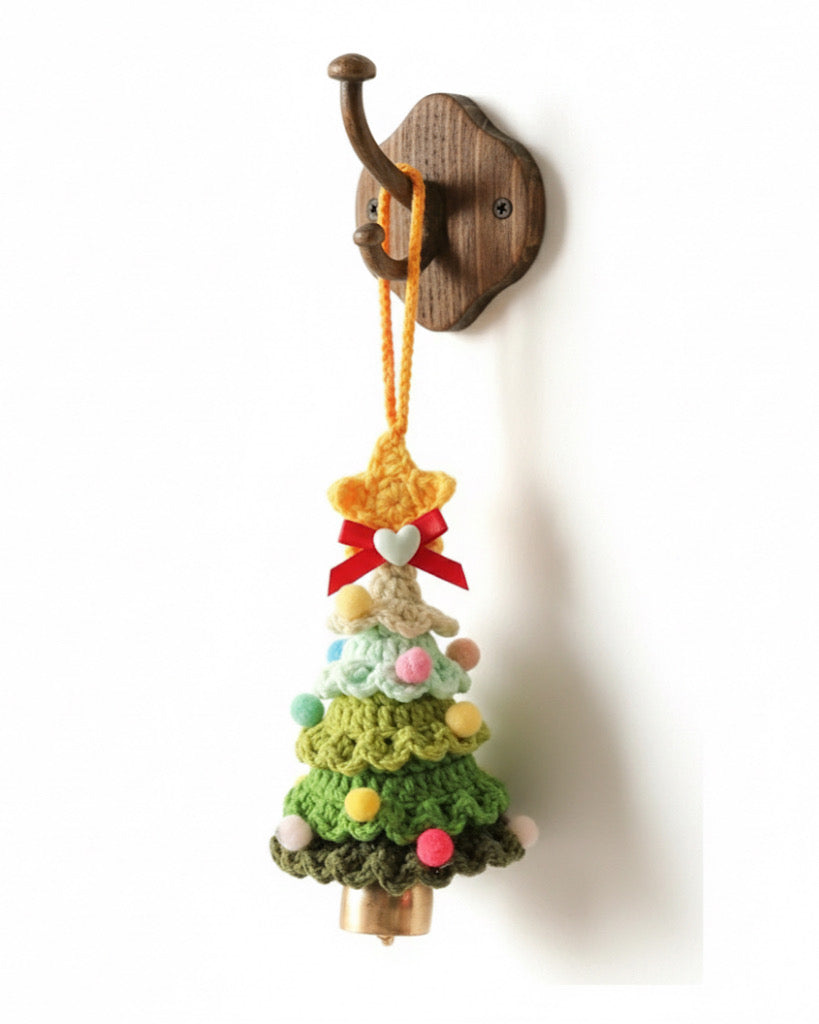 ornament Christmas tree ￼