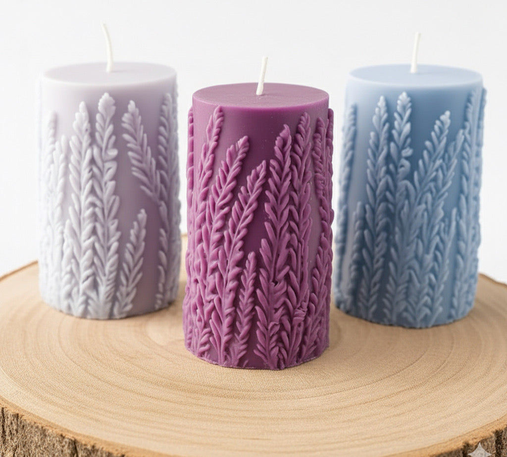Scented lavender candle￼